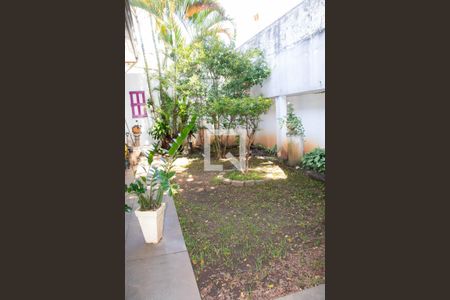 Casa à venda com 444m², 5 quartos e 8 vagasJardim