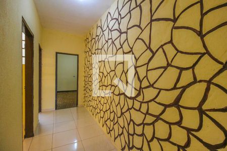 Corredor de casa para alugar com 2 quartos, 60m² em Parque Uniao, Jundiaí