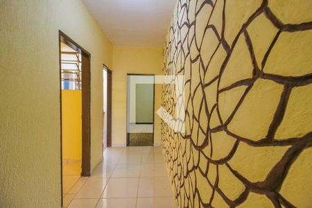 Corredor de casa para alugar com 2 quartos, 60m² em Parque Uniao, Jundiaí