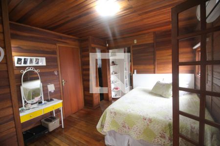Quarto Suíte de casa à venda com 2 quartos, 200m² em Igara, Canoas