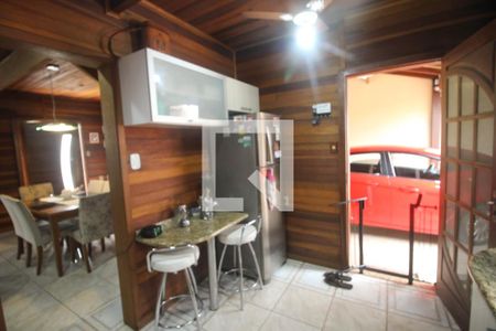 Casa à venda com 200m², 2 quartos e 2 vagasCozinha