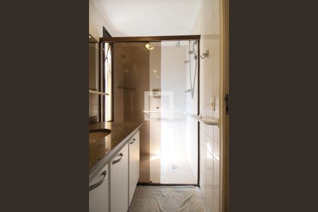 Apartamento à venda com 100m², 3 quartos e 2 vagas Apartamento à venda com 100m², 3 quartos e 2 vagasBanheiro da Suíte