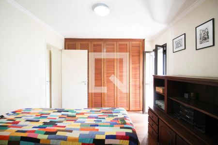 Apartamento à venda com 100m², 3 quartos e 2 vagas Apartamento à venda com 100m², 3 quartos e 2 vagasSuíte