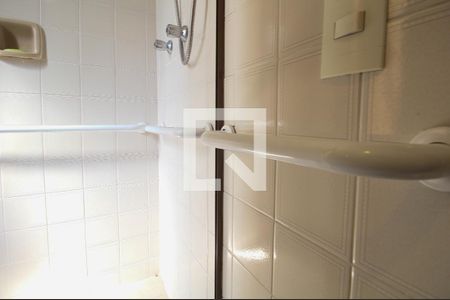 Apartamento à venda com 100m², 3 quartos e 2 vagas Apartamento à venda com 100m², 3 quartos e 2 vagasBanheiro da Suíte