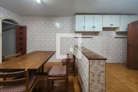 Casa à venda com 304m², 3 quartos e 4 vagas Casa à venda com 304m², 3 quartos e 4 vagasCozinha