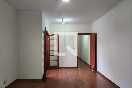 Casa à venda com 304m², 3 quartos e 4 vagas Casa à venda com 304m², 3 quartos e 4 vagasSuíte 1