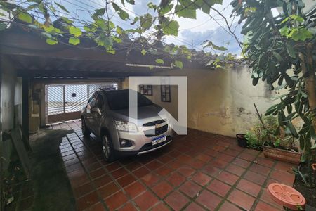 Casa à venda com 304m², 3 quartos e 4 vagas Casa à venda com 304m², 3 quartos e 4 vagasGaragem