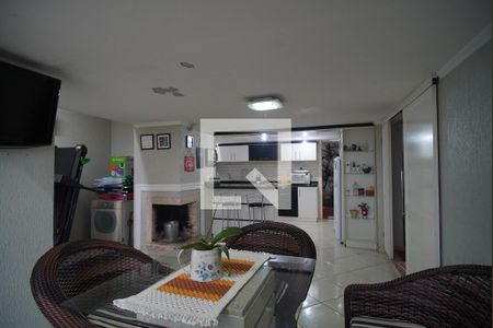 Casa à venda com 200m², 3 quartos e 2 vagasSala 2