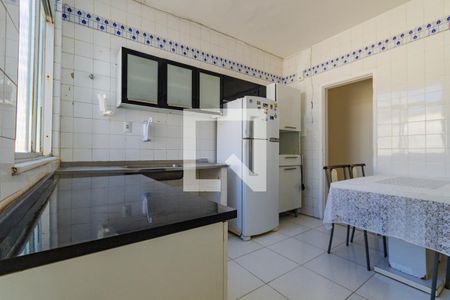 Apartamento para alugar com 200m², 4 quartos e 1 vagaCozinha