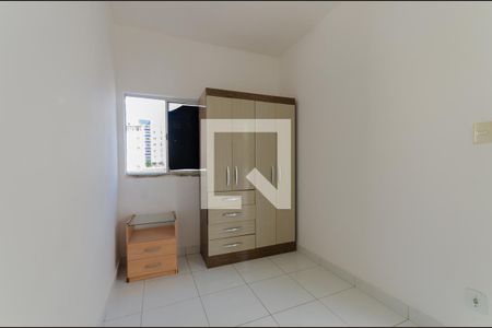 Apartamento para alugar com 200m², 4 quartos e 1 vagaQuarto de Serviço