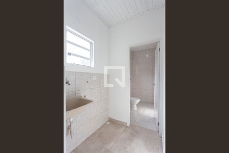 Casa para alugar com 50m², 2 quartos e 2 vagas Casa para alugar com 50m², 2 quartos e 2 vagasÁrea de Serviço