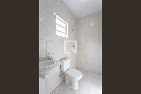 Casa para alugar com 50m², 2 quartos e 2 vagas Casa para alugar com 50m², 2 quartos e 2 vagasBanheiro