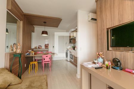 Sala / Cozinha de kitnet/studio para alugar com 1 quarto, 34m² em Jardim Botânico, Porto Alegre
