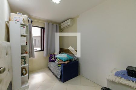Apartamento à venda com 112m², 3 quartos e 2 vagas Apartamento à venda com 112m², 3 quartos e 2 vagasQuarto 2