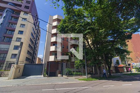 Apartamento para alugar com 60m², 2 quartos e 1 vaga Apartamento para alugar com 60m², 2 quartos e 1 vagaFachada