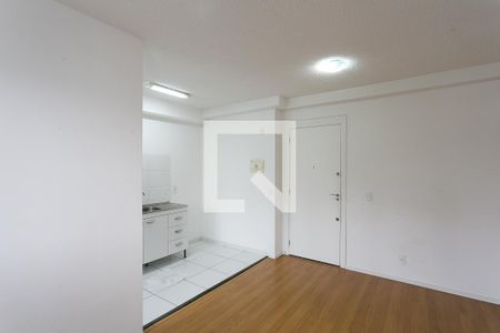 Sala  de apartamento para alugar com 2 quartos, 40m² em Parque Reboucas, São Paulo