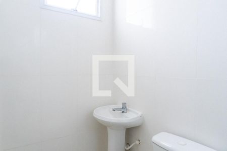 Banheiro de kitnet/studio para alugar com 1 quarto, 13m² em Vila Clementino, São Paulo