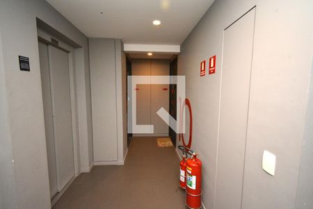 Apartamento à venda com 70m², 2 quartos e 2 vagasHall de entrada