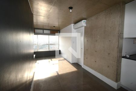 Sala de apartamento à venda com 2 quartos, 70m² em Usina Piratininga, São Paulo