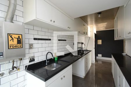 Apartamento à venda com 70m², 2 quartos e 2 vagasCozinha