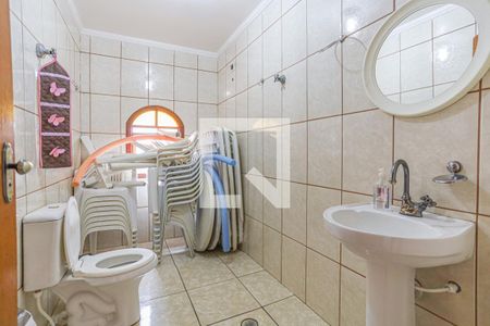Casa à venda com 435m², 4 quartos e 8 vagas Casa à venda com 435m², 4 quartos e 8 vagasBanheiro