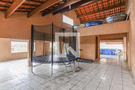 Espaço gourmet de casa à venda com 4 quartos, 435m² em Helena Maria, Osasco