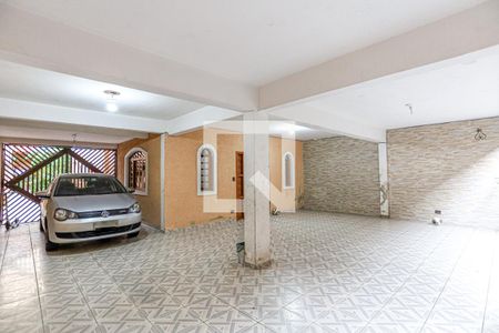 Garagem de casa à venda com 4 quartos, 435m² em Helena Maria, Osasco