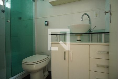 Banheiro de apartamento para alugar com 1 quarto, 75m² em Rio Branco, Porto Alegre