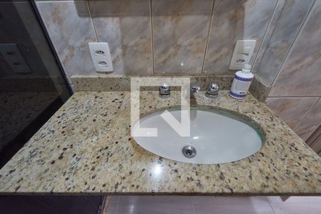 Banheiro Suite de apartamento à venda com 2 quartos, 50m² em Maracanã, Rio de Janeiro