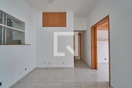 Sala de apartamento à venda com 2 quartos, 50m² em Maracanã, Rio de Janeiro