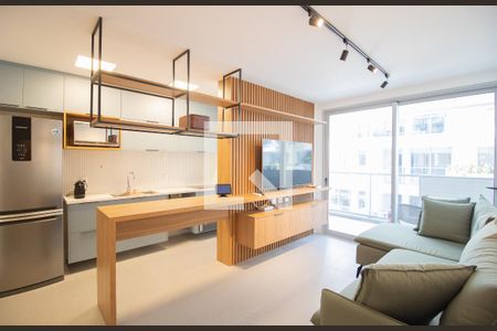 Sala de apartamento para alugar com 2 quartos, 73m² em Botafogo, Rio de Janeiro