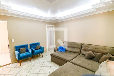 Sala de casa à venda com 3 quartos, 200m² em Jardim Maria Rosa, Taboão da Serra