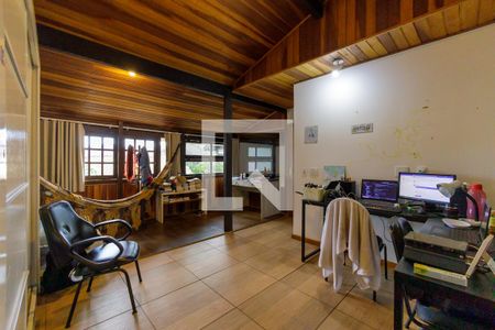 Casa de condomínio à venda com 300m², 4 quartos e 2 vagas Casa de condomínio à venda com 300m², 4 quartos e 2 vagasSuíte Canadense 1