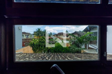 Casa de condomínio à venda com 300m², 4 quartos e 2 vagas Casa de condomínio à venda com 300m², 4 quartos e 2 vagasSuíte Canadense 1 Vista