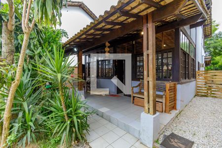 Quintal de casa de condomínio à venda com 4 quartos, 300m² em Vargem Grande, Rio de Janeiro