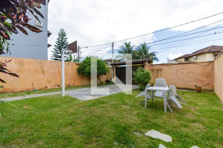 Quintal de casa de condomínio à venda com 4 quartos, 300m² em Vargem Grande, Rio de Janeiro