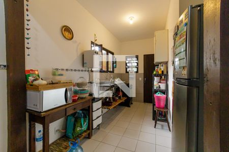 Casa de condomínio à venda com 300m², 4 quartos e 2 vagas Casa de condomínio à venda com 300m², 4 quartos e 2 vagasCozinha