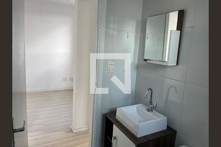 Banheiro de apartamento para alugar com 2 quartos, 42m² em Água Branca, São Paulo