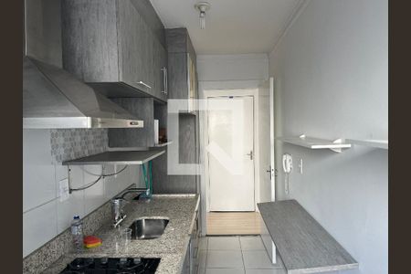 Cozinha de apartamento para alugar com 2 quartos, 42m² em Água Branca, São Paulo