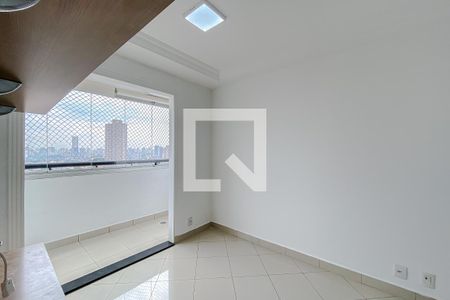 Sala de apartamento para alugar com 3 quartos, 63m² em Vila Bertioga, São Paulo