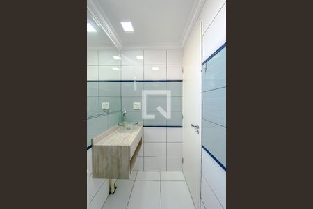 Apartamento para alugar com 63m², 3 quartos e 2 vagas Apartamento para alugar com 63m², 3 quartos e 2 vagasBanheiro