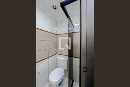 Apartamento para alugar com 63m², 3 quartos e 2 vagas Apartamento para alugar com 63m², 3 quartos e 2 vagasBanheiro 2