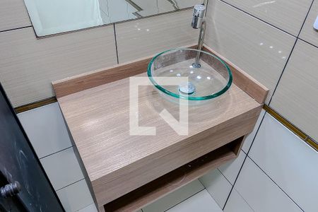 Apartamento para alugar com 63m², 3 quartos e 2 vagas Apartamento para alugar com 63m², 3 quartos e 2 vagasBanheiro 2