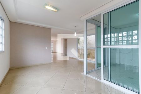 Sala 2 de casa para alugar com 4 quartos, 384m² em Vila Albertina, São Paulo