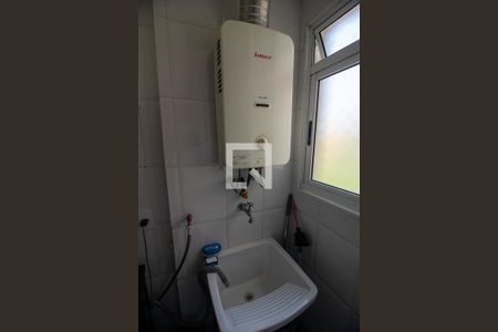 Apartamento para alugar com 70m², 2 quartos e 1 vagaÁrea de Serviço