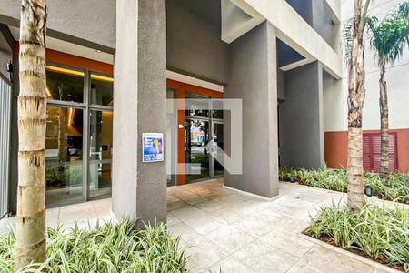 Studio para alugar com 27m², 1 quarto e sem vaga Studio para alugar com 27m², 1 quarto e sem vagaFachada