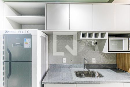 Studio para alugar com 27m², 1 quarto e sem vaga Studio para alugar com 27m², 1 quarto e sem vagaCozinha