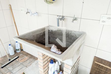 Casa à venda com 209m², 3 quartos e 4 vagas Casa à venda com 209m², 3 quartos e 4 vagasÁrea de serviço