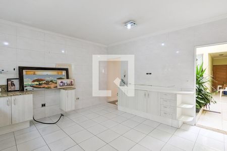 Casa à venda com 209m², 3 quartos e 4 vagas Casa à venda com 209m², 3 quartos e 4 vagasCozinha