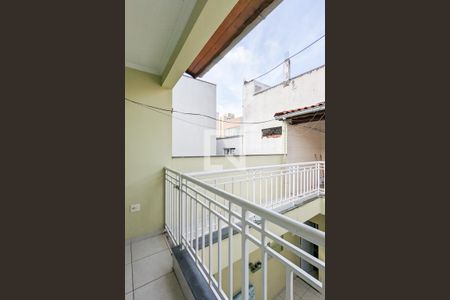 Casa à venda com 209m², 3 quartos e 4 vagas Casa à venda com 209m², 3 quartos e 4 vagasVaranda da suíte 3